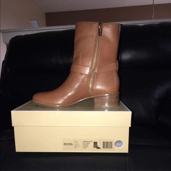 Michael kors mini boots - Picture 3 of 3